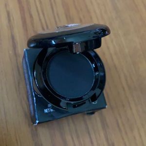 Brand New MAC Venomous Villains Carbon Shadow RARE
